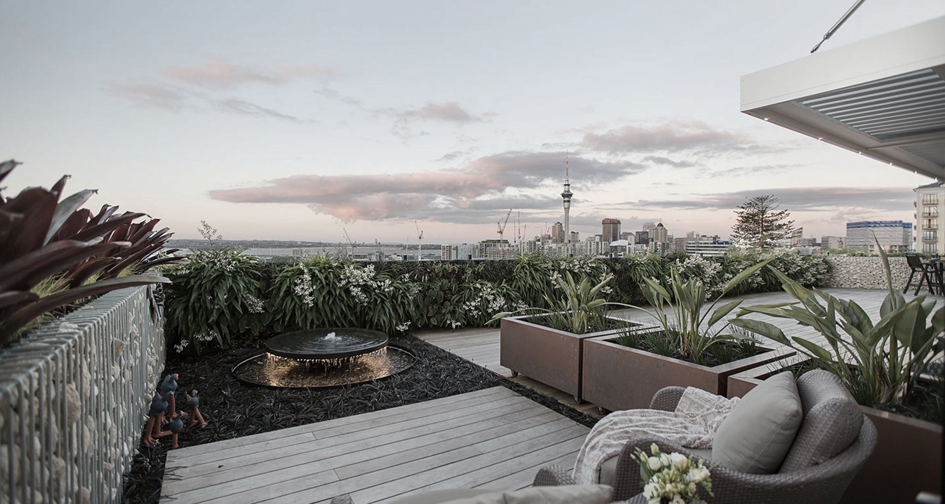 Freemans Bay Apartment & Green Wall banner