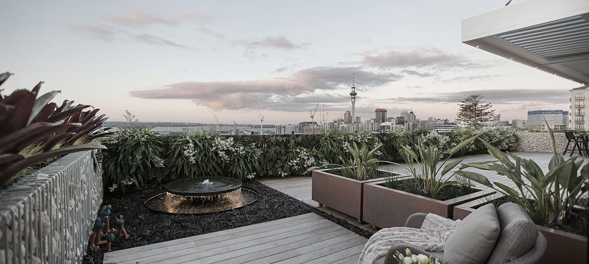 Freemans Bay Apartment & Green Wall banner