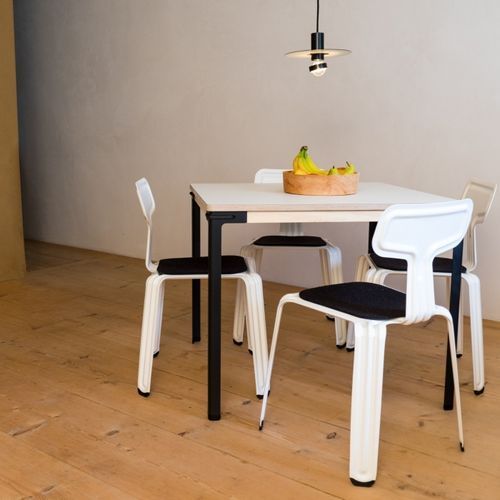 Seiltanzer Table