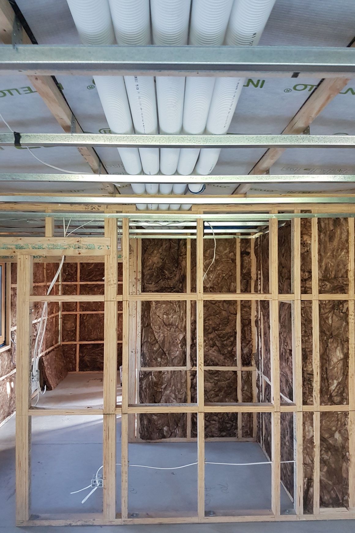 INTELLO® PLUS - Intelligent Air Barrier