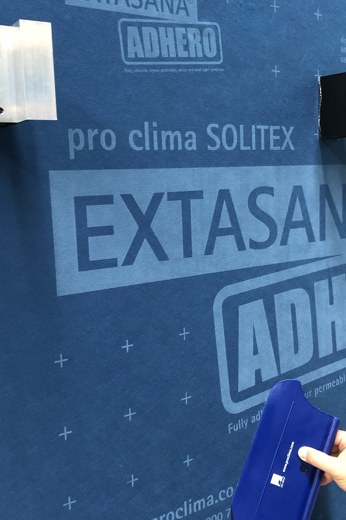 SOLITEX EXTASANA ADHERO® - Peel & Stick Weather Barrier