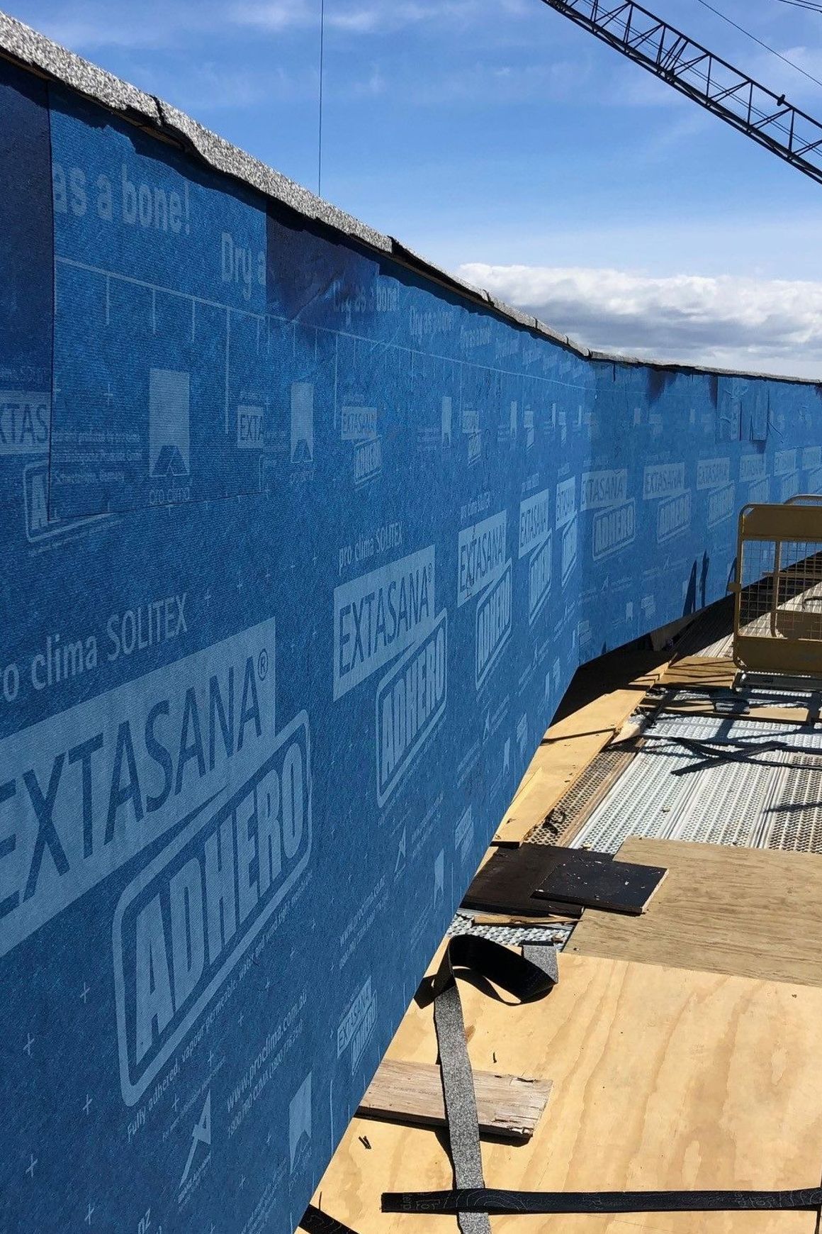 SOLITEX EXTASANA ADHERO® - Peel & Stick Weather Barrier