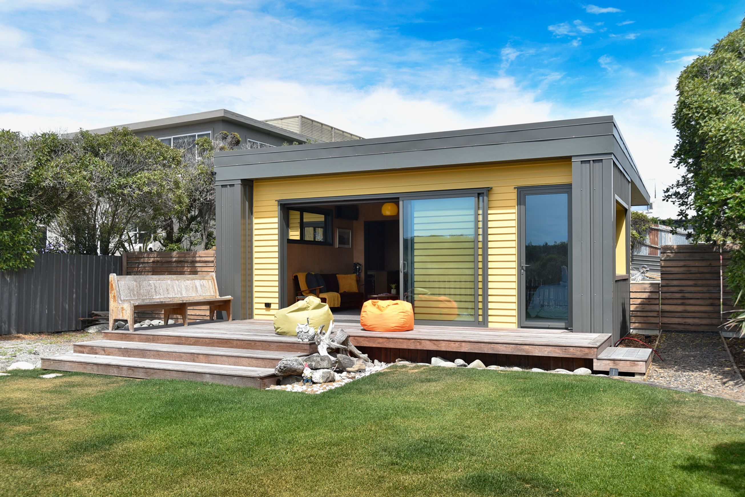Plumbdek Roofing | Cladding
