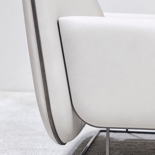 EJ115 Ovo Chair by Erik Jørgensen