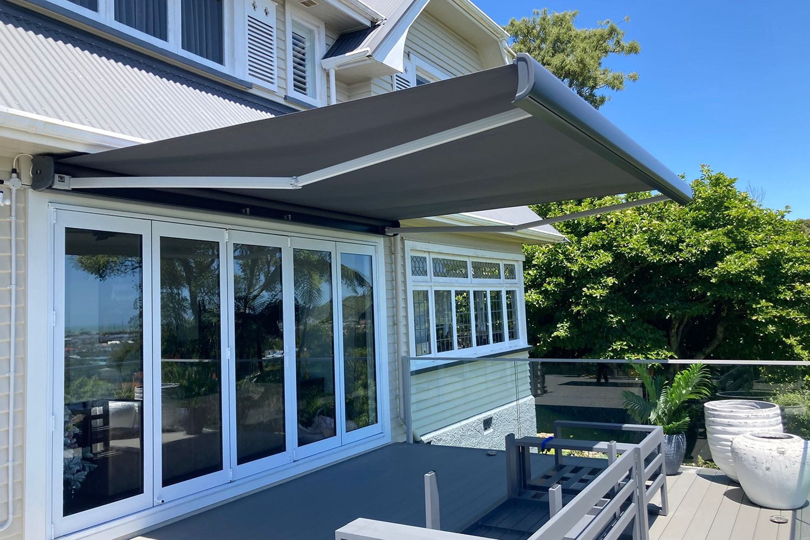 Soleia™ Retractable Box Awning