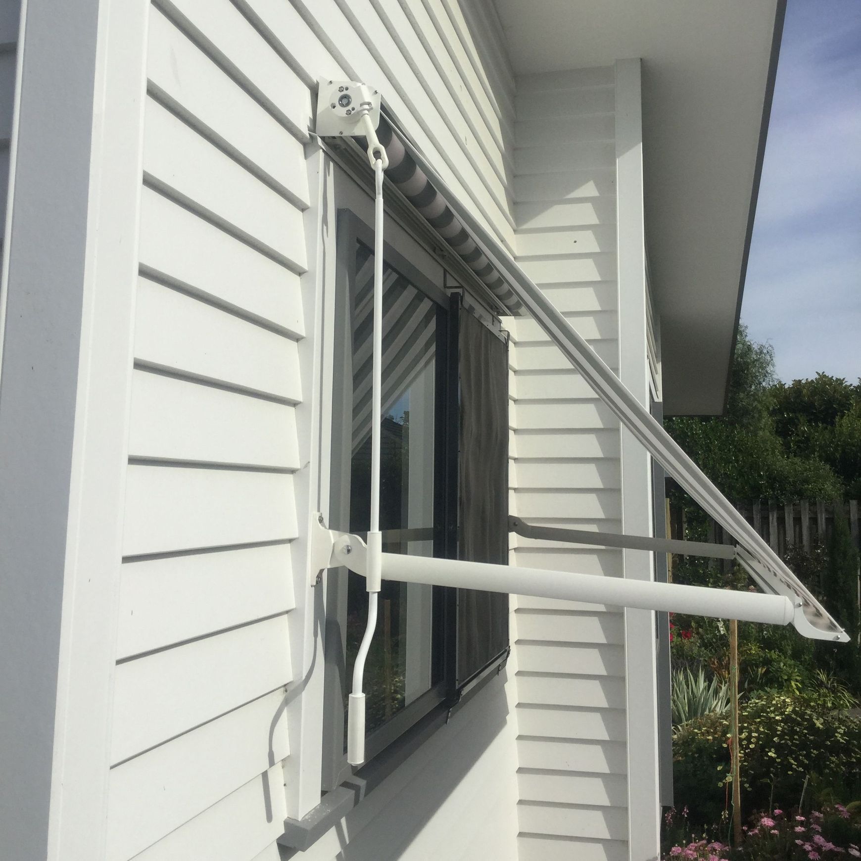 Italia Box Awning
