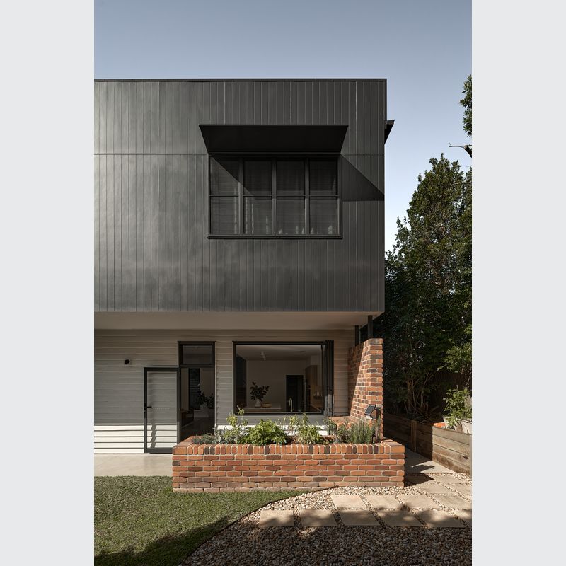 EXPRESS Awning Systems by Heka Hoods