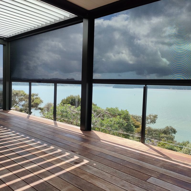 Solarzip® Outdoor Blind