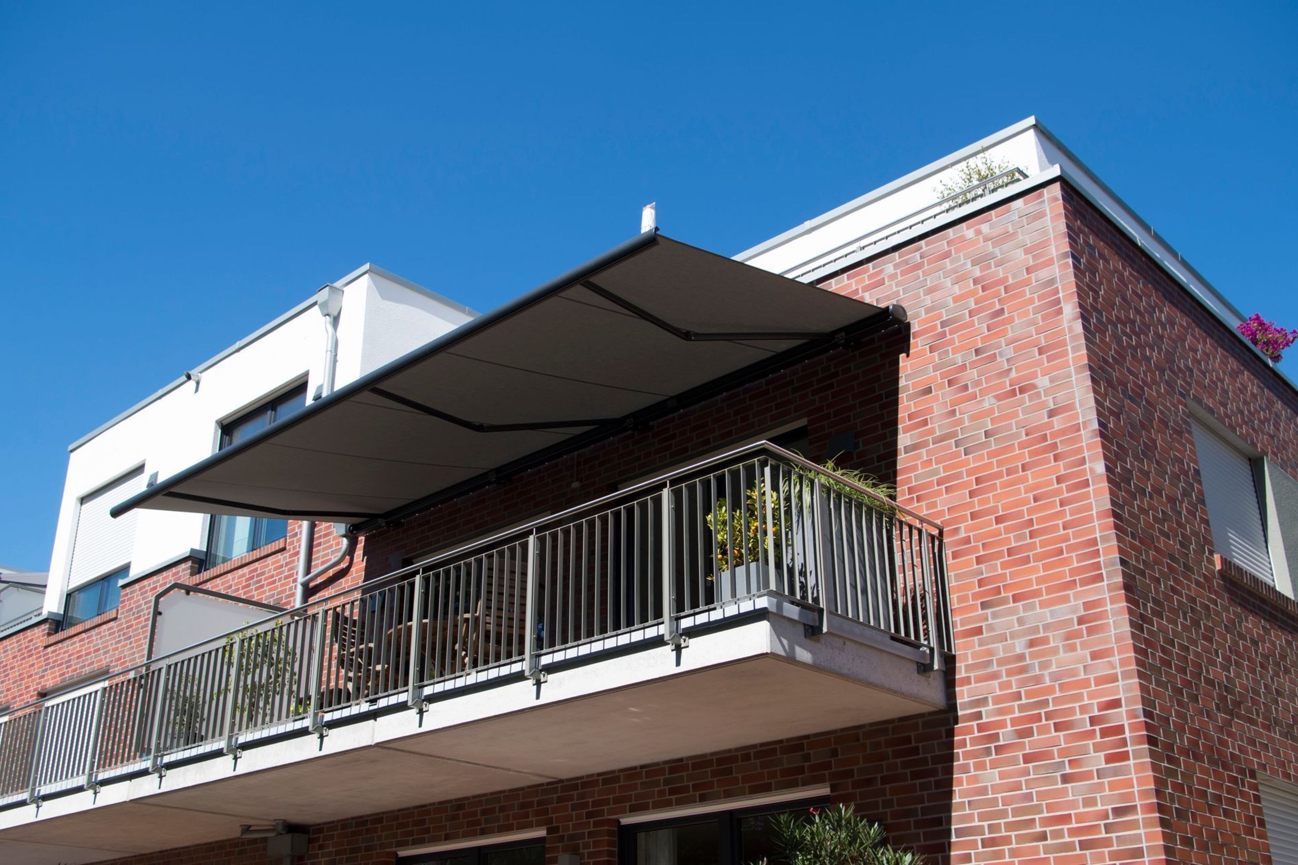 Markilux 5010 Awning