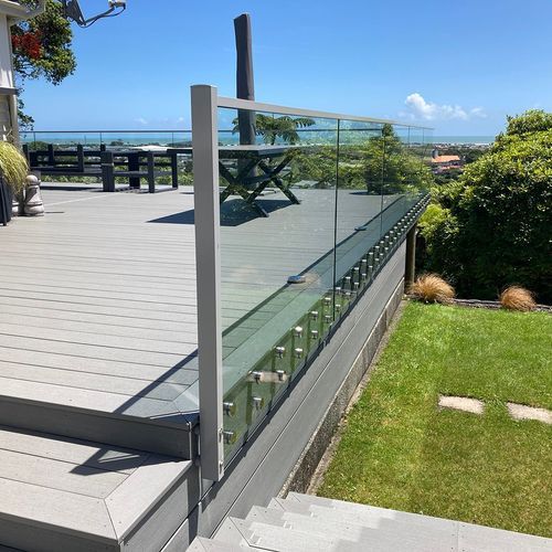 Edgetec® Double Disc Glass Balustrade