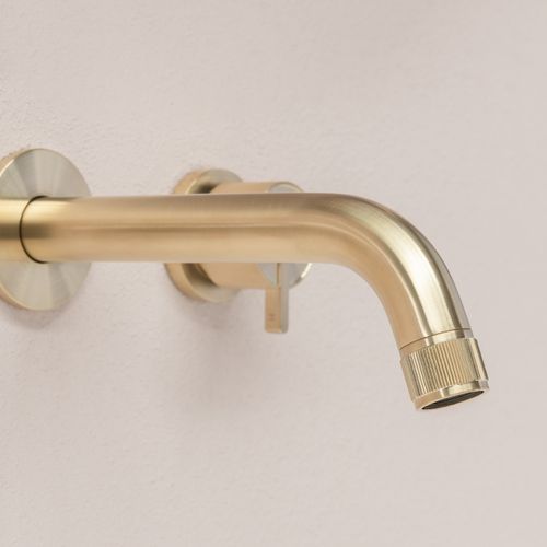 Namika Wall-Mounted Spout