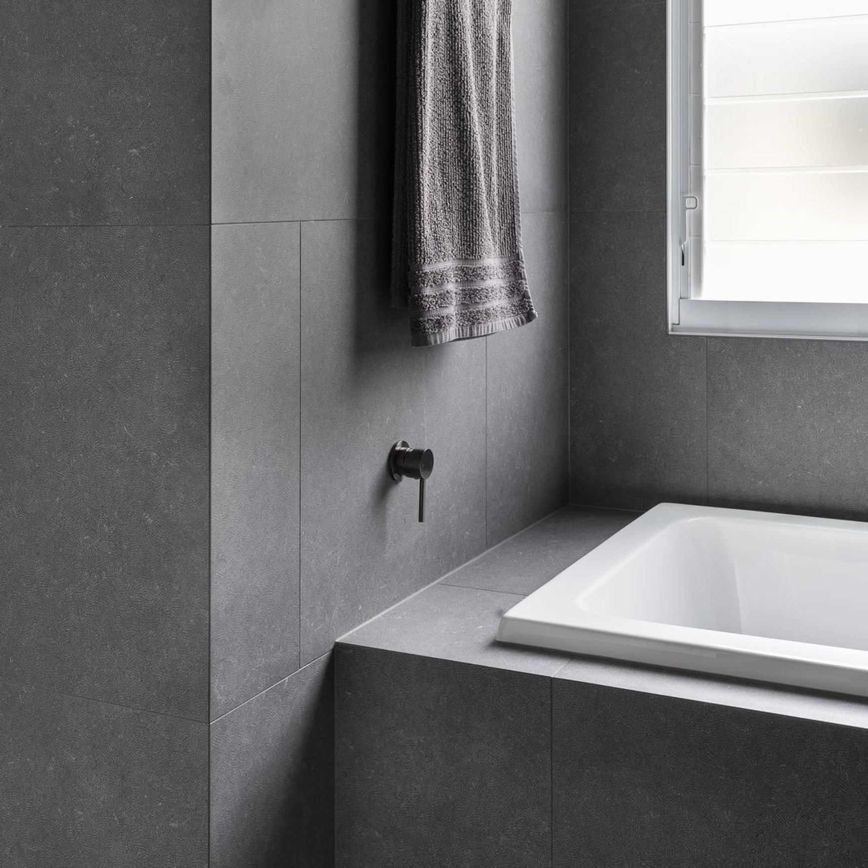 Elysian - Minimal Mixer - Brushed Gunmetal