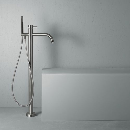 Source 12 62 Bath Mixer by QUADRO