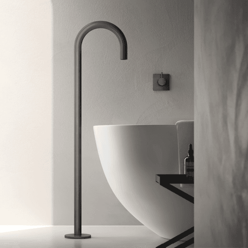 Buddy Floor Mount Bath Spout