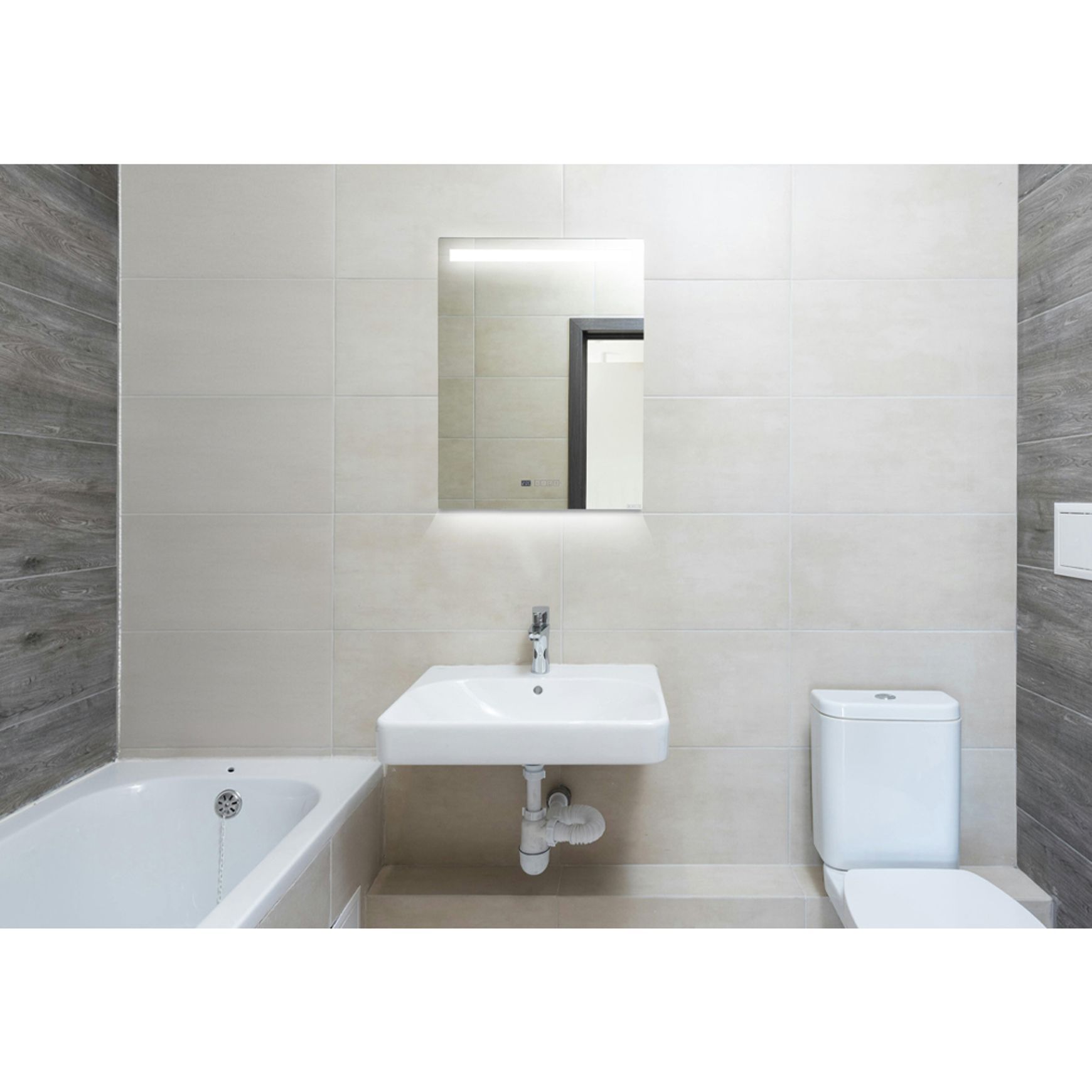 Select XLS — Mirror with Lights and Integrated Controls