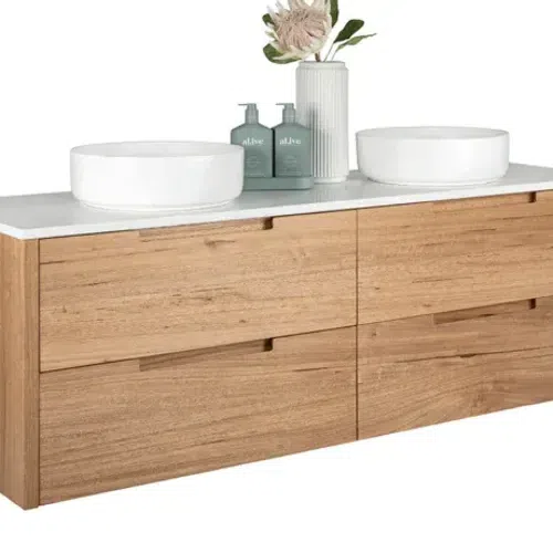 Fifth Avenue Avila Messmate Vanity