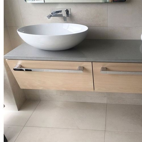 Taglio Vanity by Casa Italiana