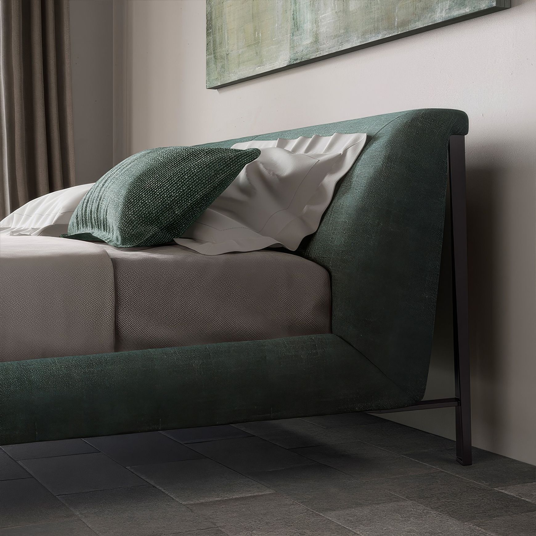 Diamante l Bed Collection