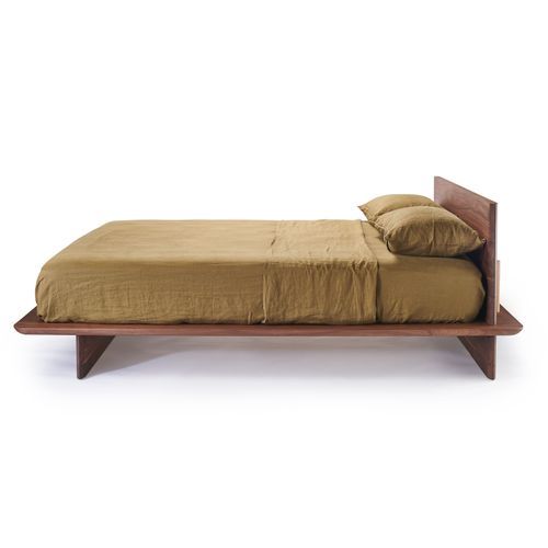 Nami Bed