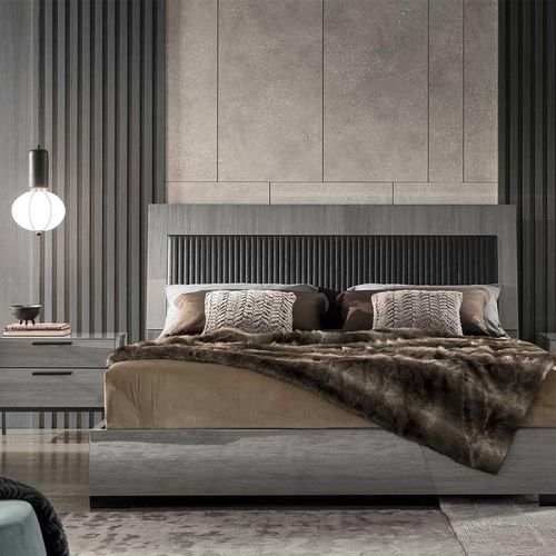 Novecento Queen Bed by Alf Italia