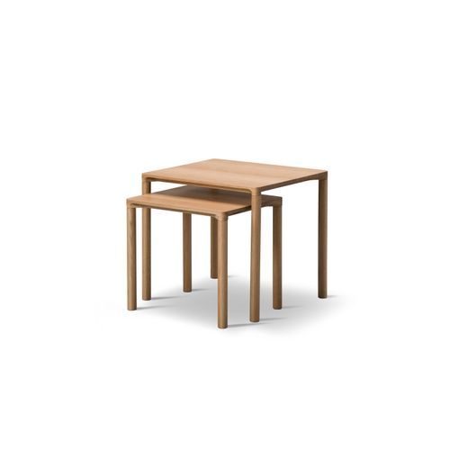 Piloti Side Table - Model 6700 by Fredericia