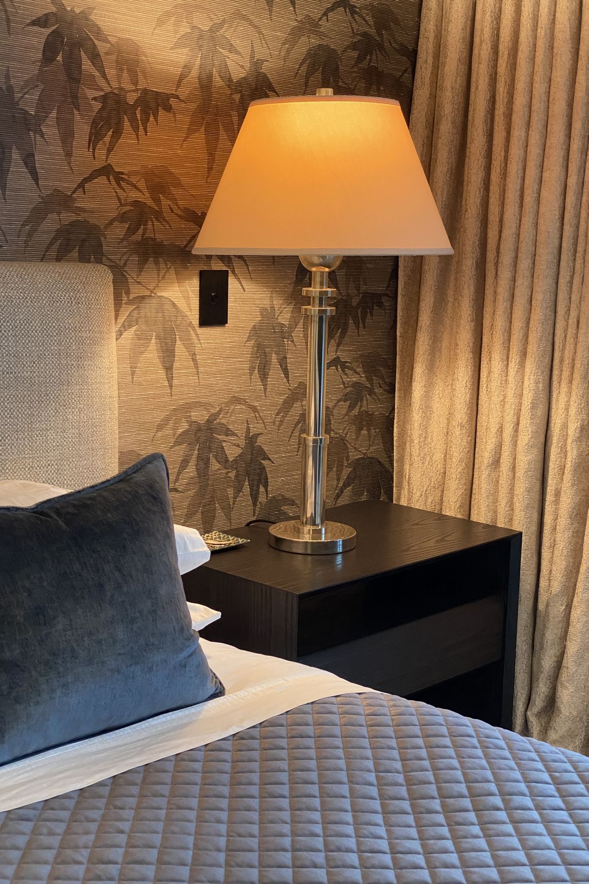 Zurich Bedside
