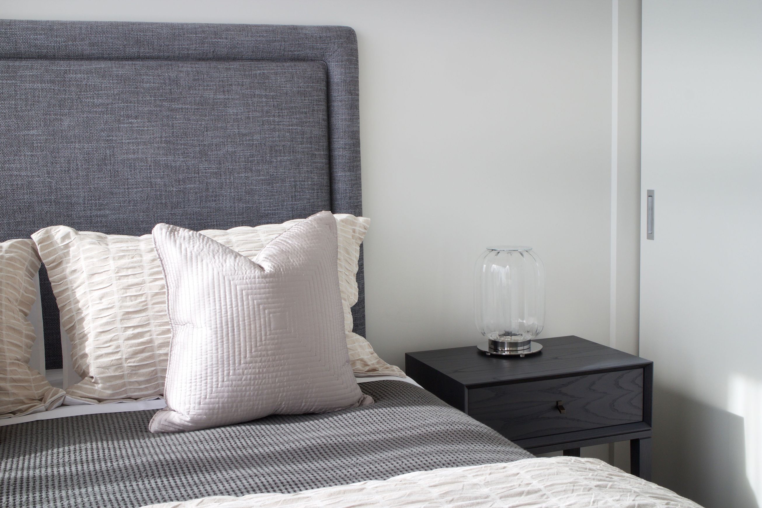 Wimberley Bedside