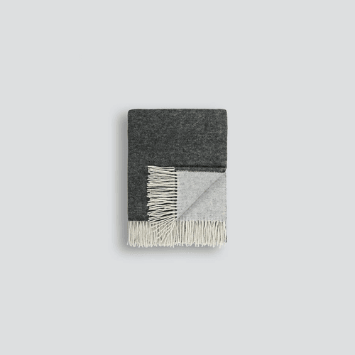 Baya Casa Throw - Anthracite | Merino Blend