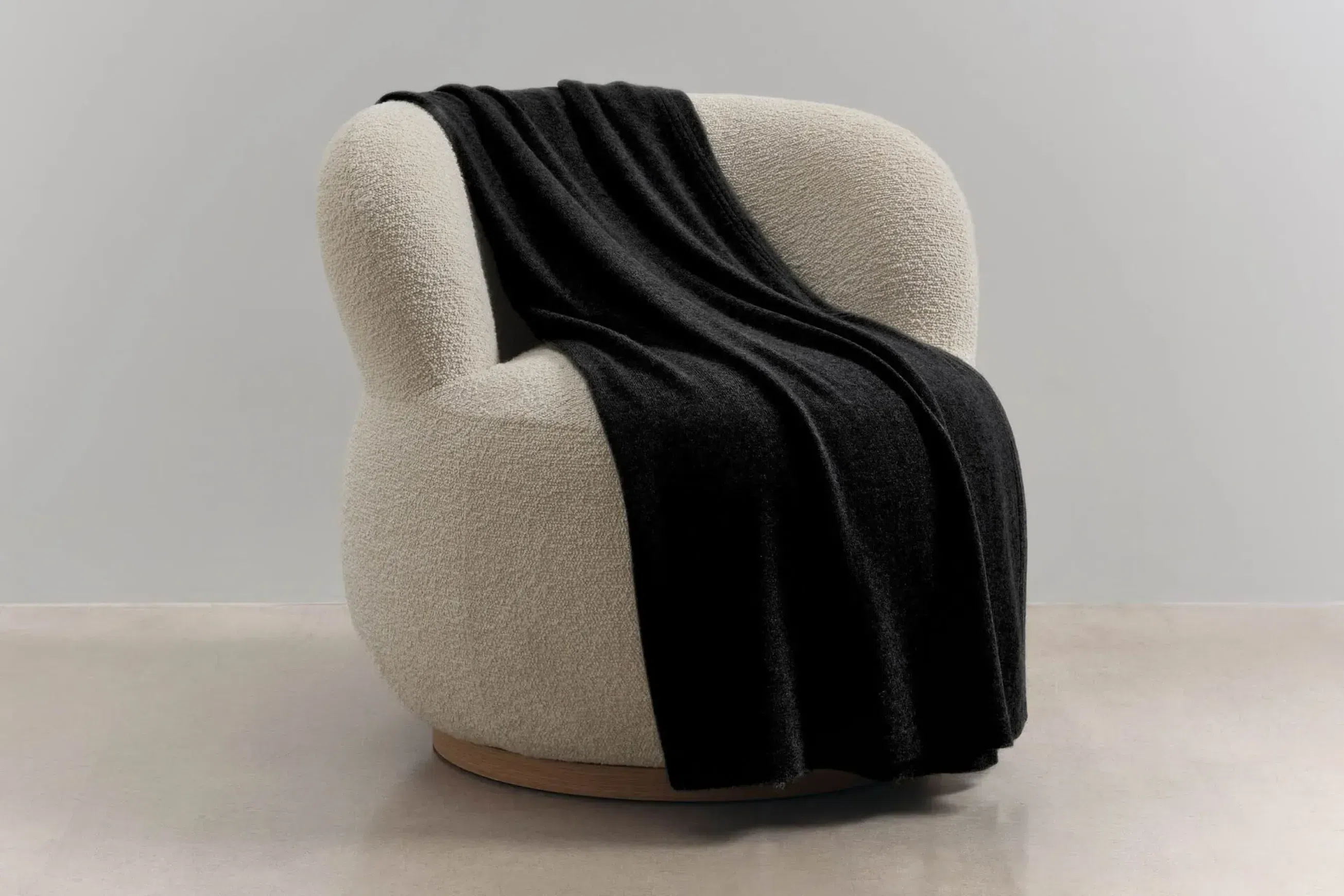 Jersey Italian Cashmere Throws, Wraps & Shawls