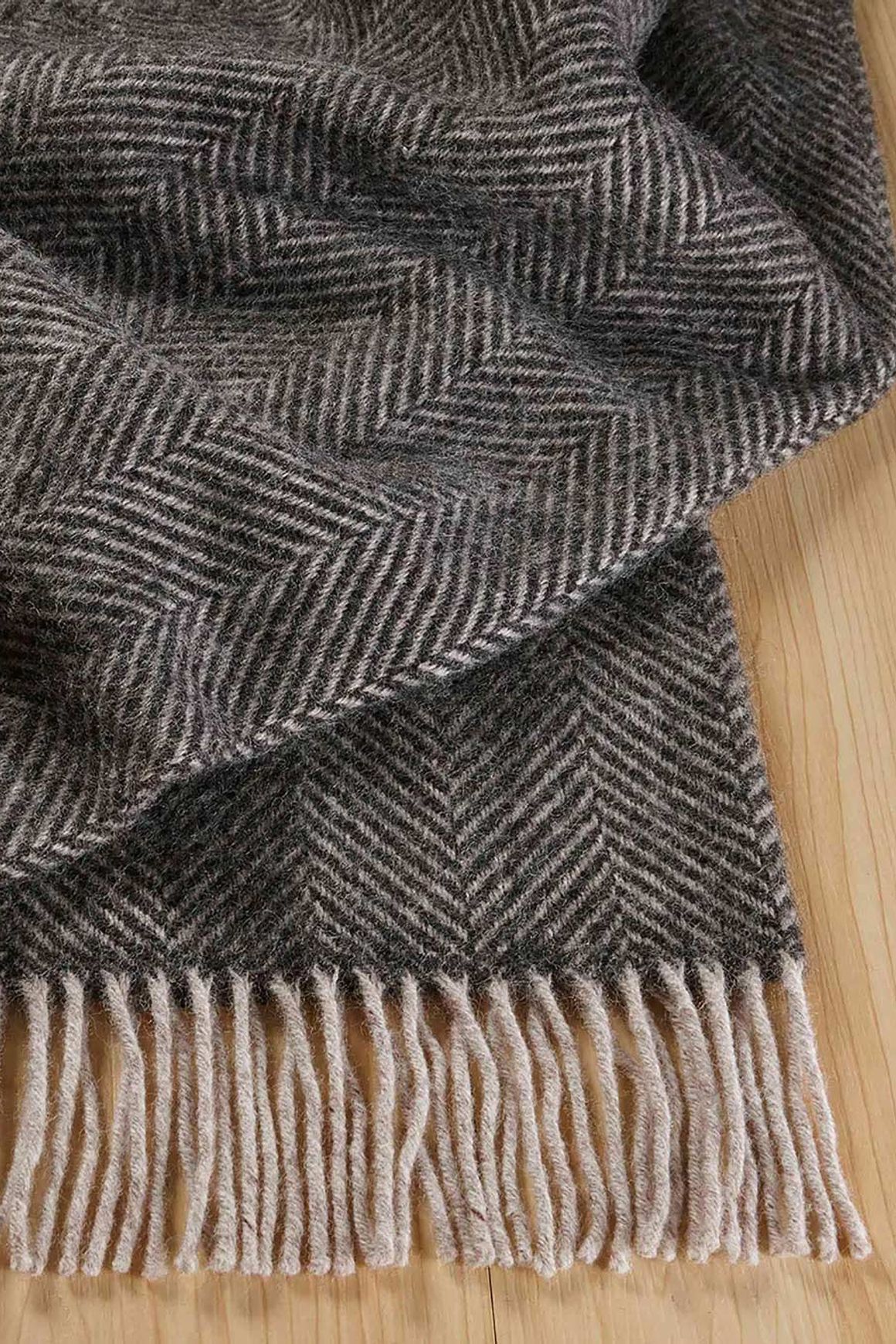 Weave Lerwick Throw Blanket - Charcoal | 100% Wool