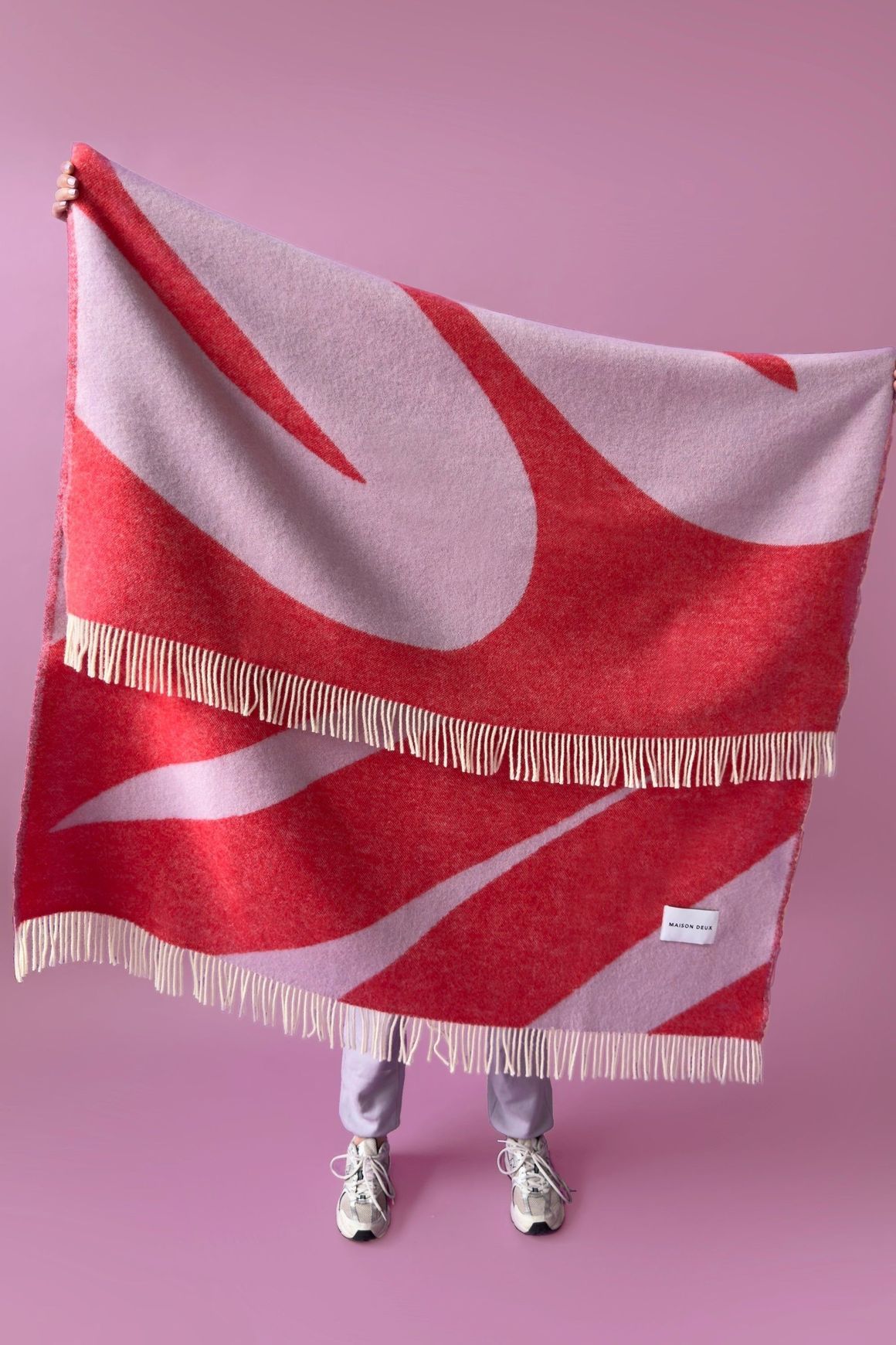 Maison Deux Swirl Reversible NZ Wool Throw – Lilac Scarlet