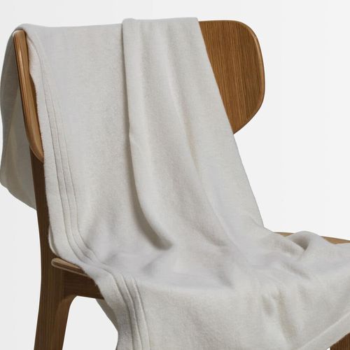 Jersey Italian Cashmere Throws, Wraps & Shawls