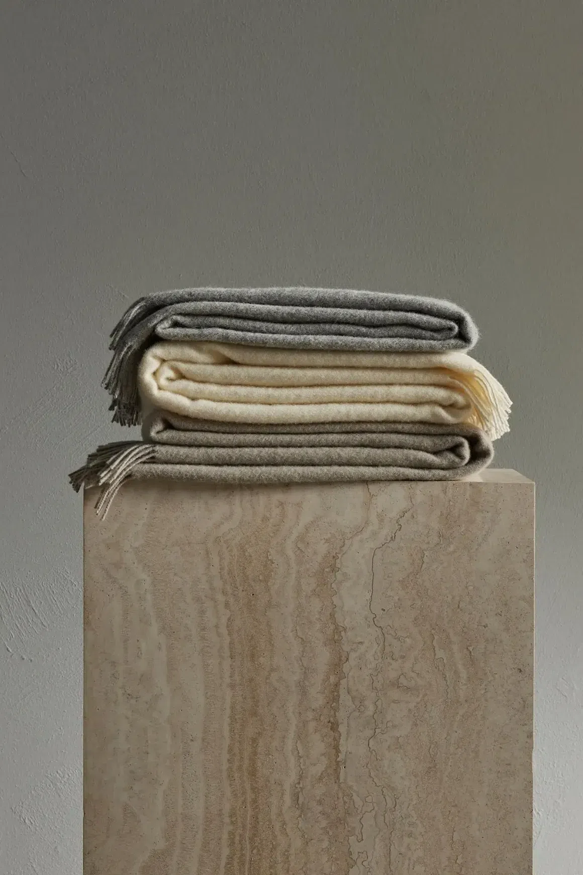 Weave Home Nevis Throw Blanket - Snow | NZ Lambswool