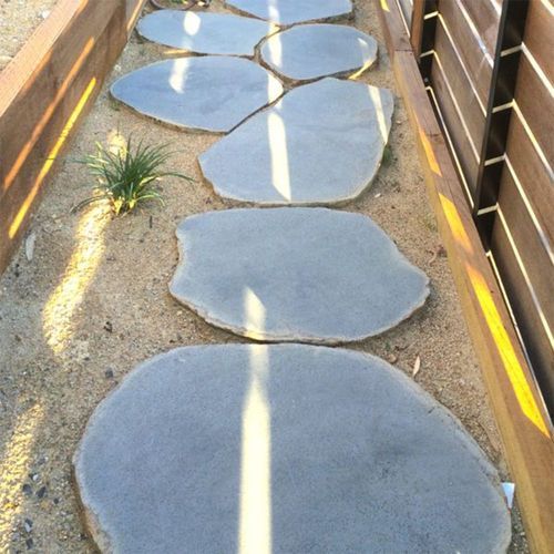 Steppers & Landscape Steps - Bluestone
