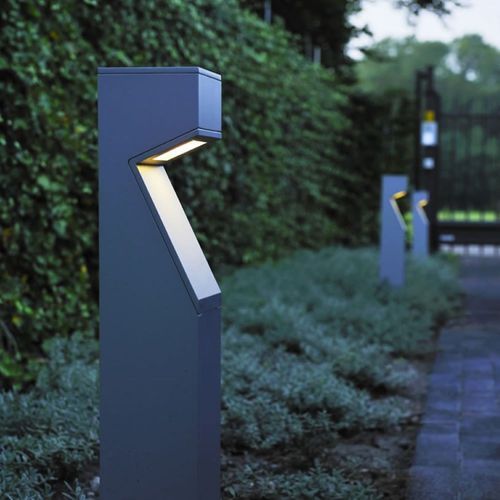 Moai Bollard Light