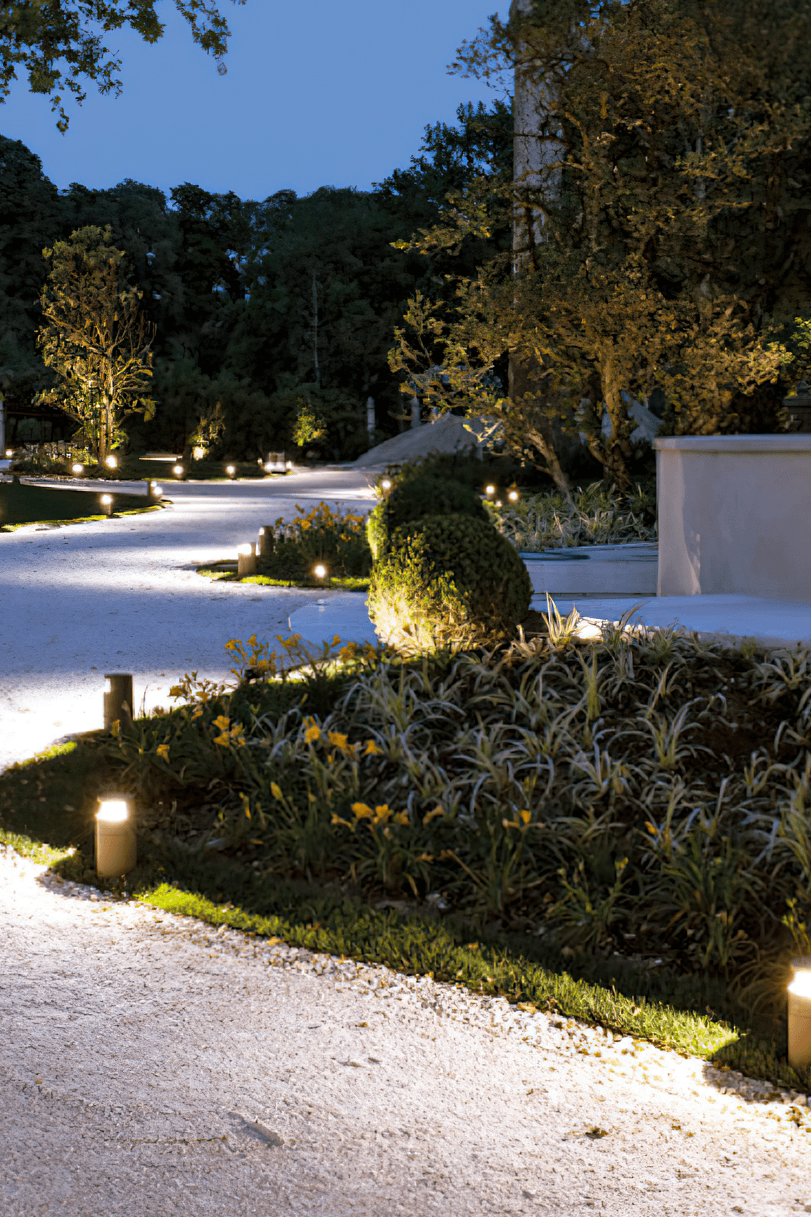Reef Bollard Light