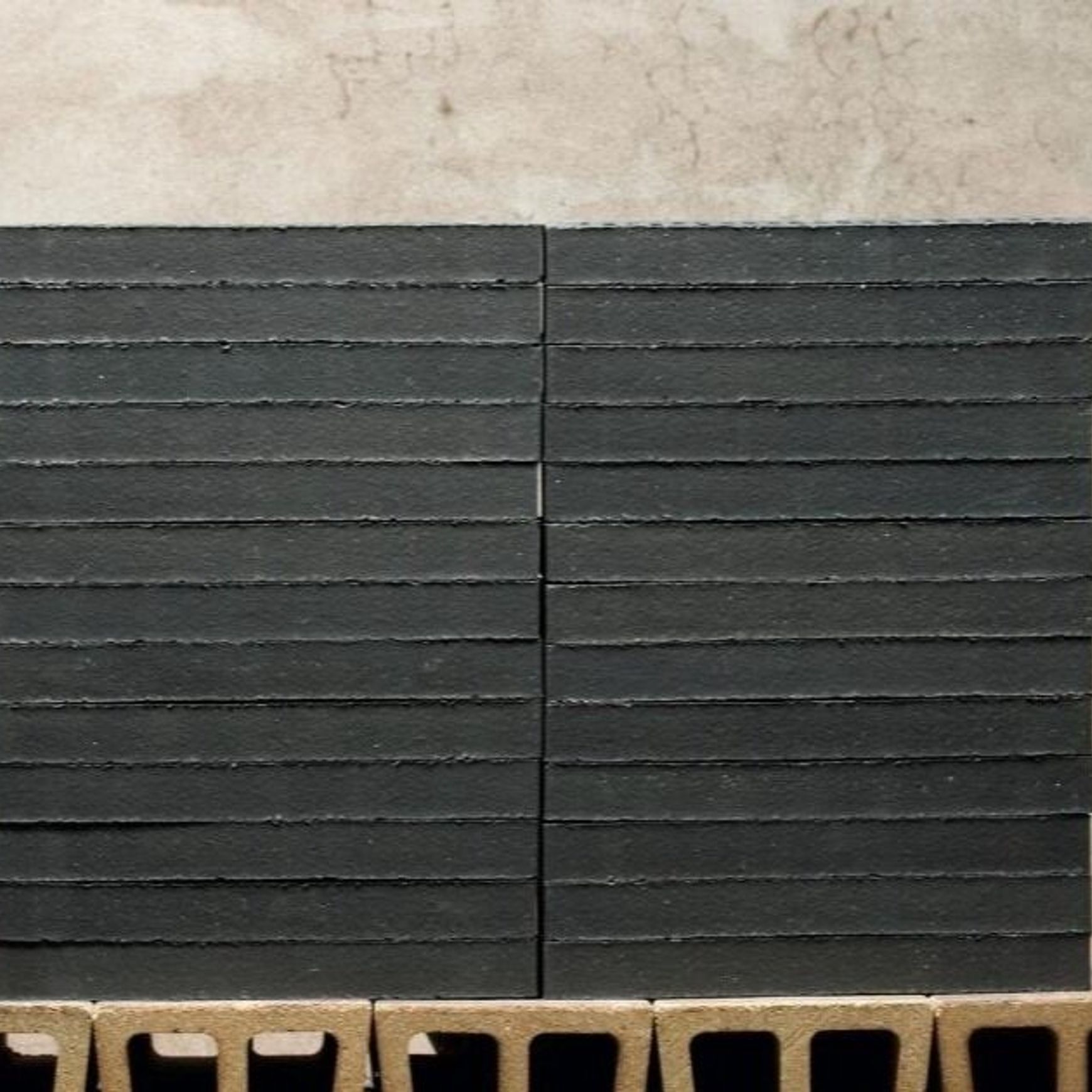 Extruded Clinker Bricks