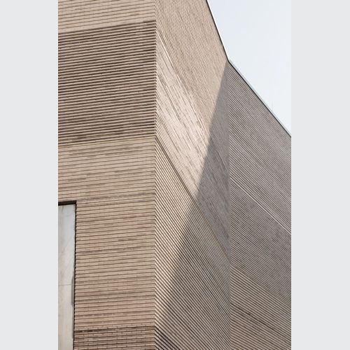 Petersen Custom Bricks