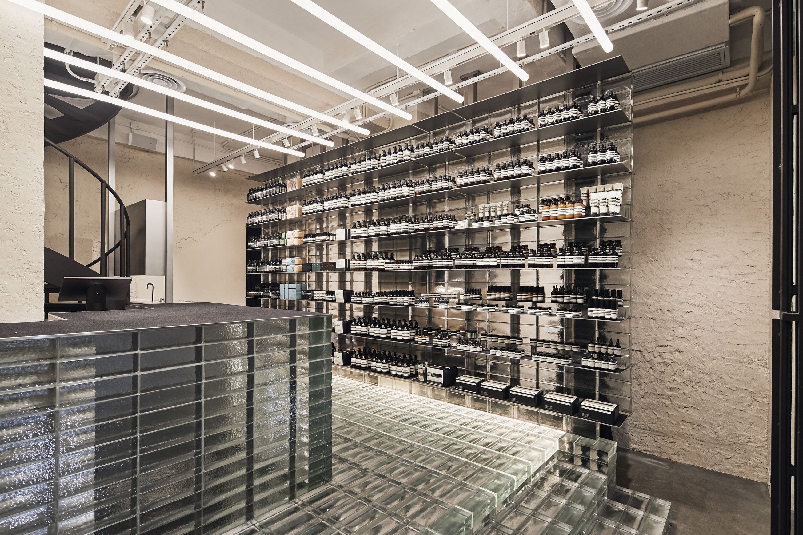 Poesia Mottled Cast Glass Bricks
