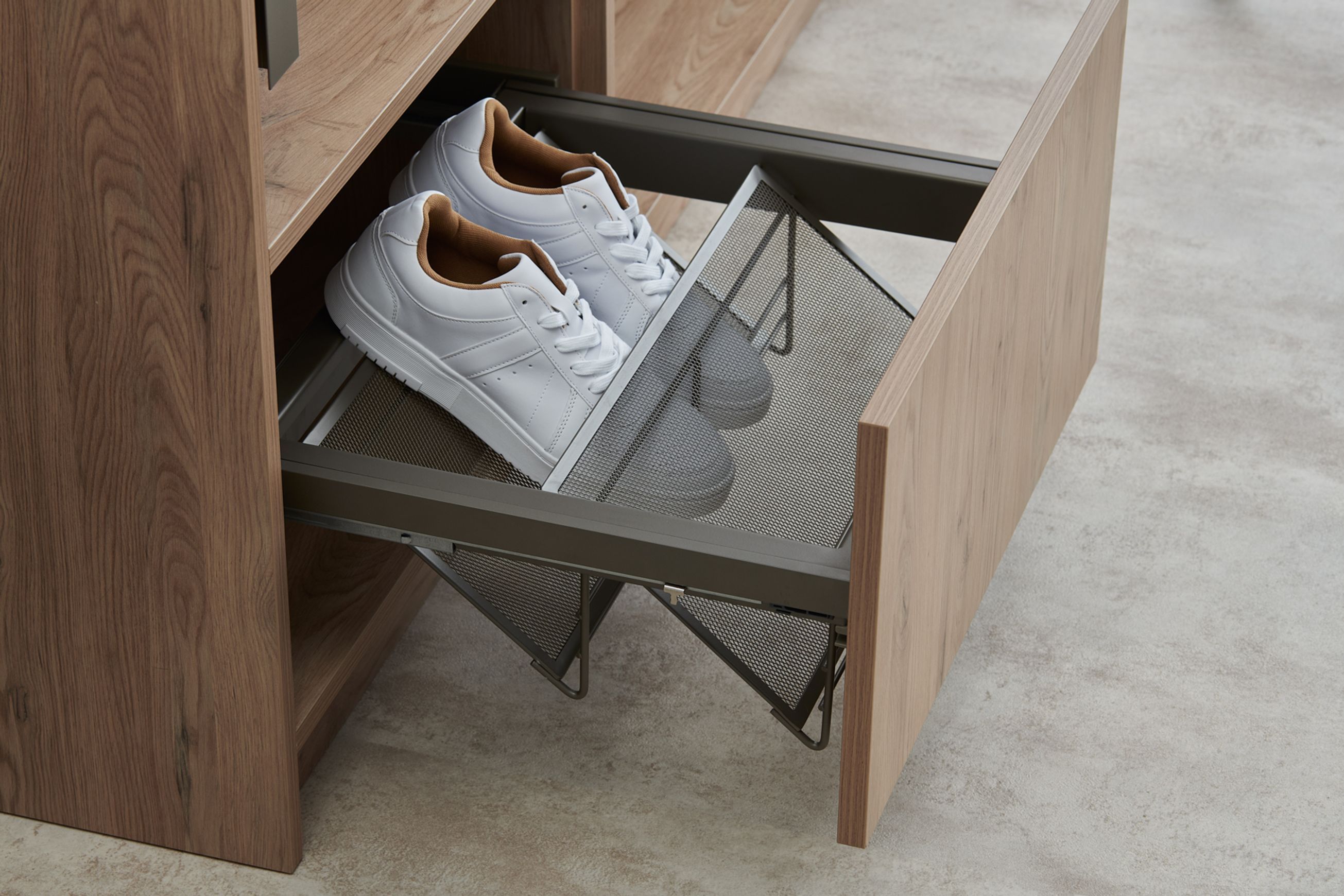 ClosetPro® Gennaro™  Ultra 550™ Accessories