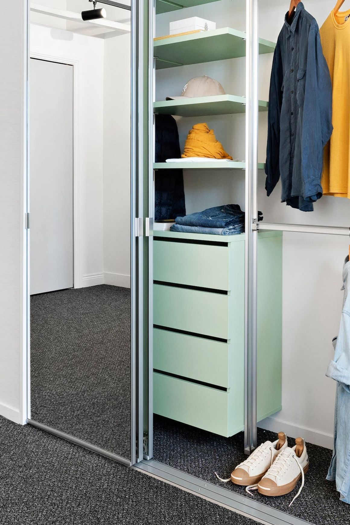 Innova Wardrobes