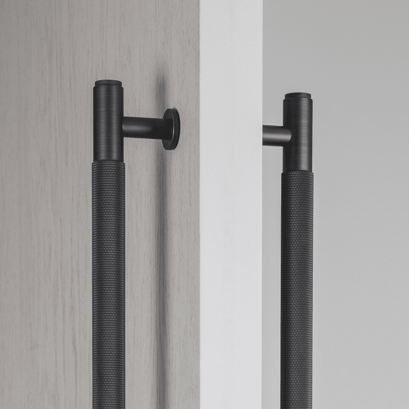 Buster & Punch / Cross / Closet Bar / Double - Sided