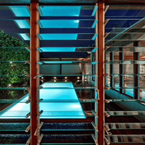 Azione | Louvers