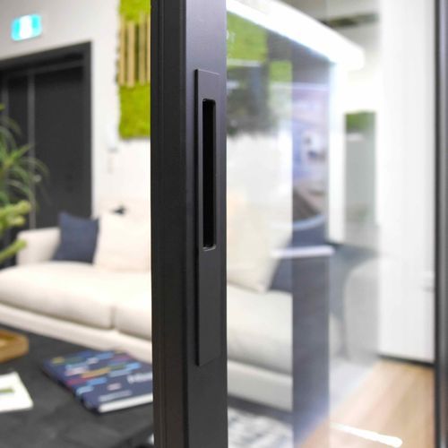 HB668 250mm Flush Pull