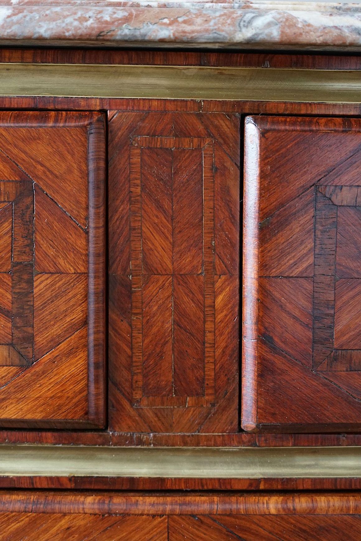 French Régence Marquetry Commode