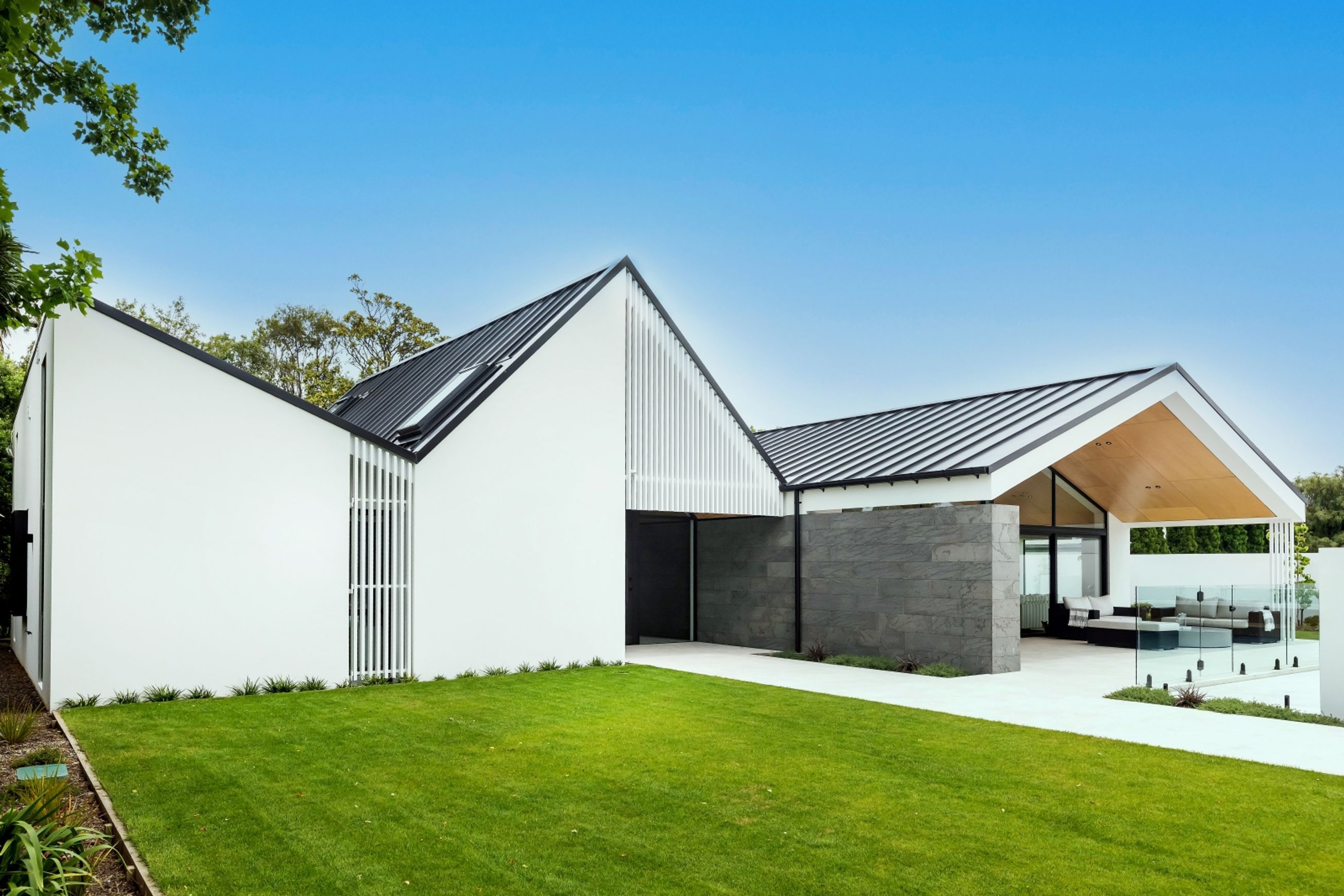 Lightweight Bluestone Cladding