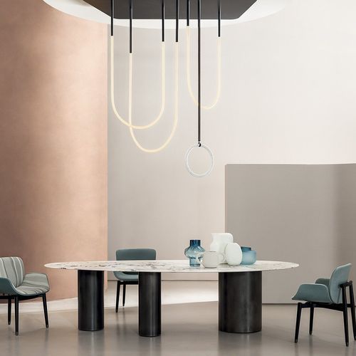 Lagos | Table