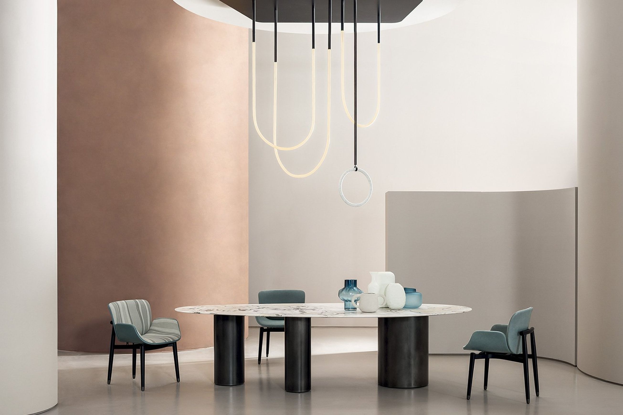 Lagos | Table