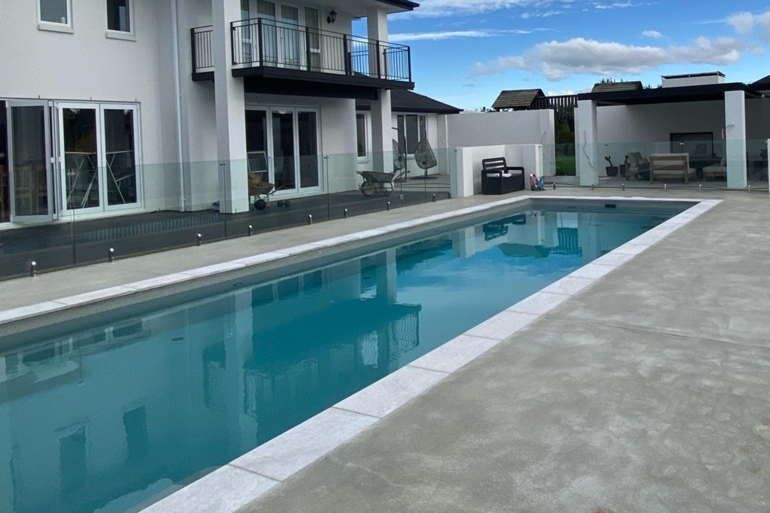 Pool Coping - Square Edge
