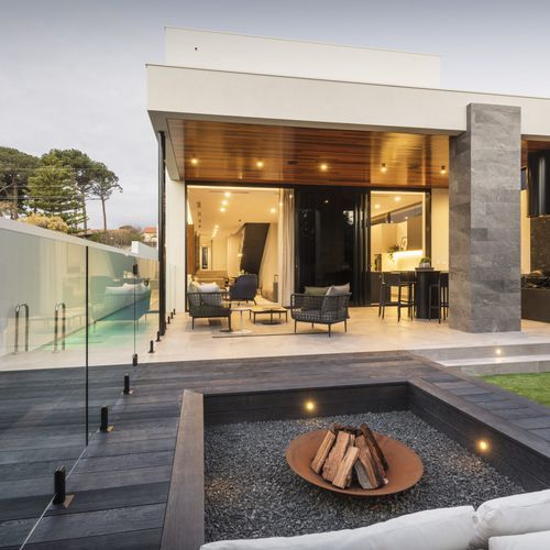 Burnt Cedar | Enhanced Grain Decking